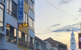 Hotel La Colina
